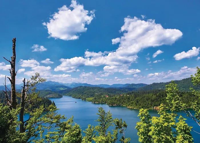 3 Bedroom Awesome In